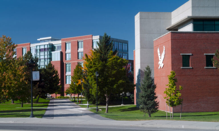 Facade of the Spokane EWU Center and the Spokane Academic Library