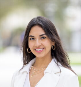 Photo of Alma Lozano