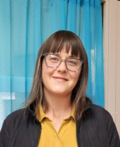 Photo of Lisa Warner