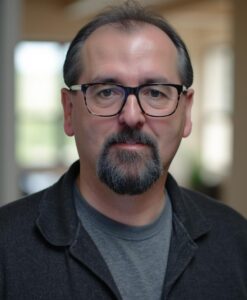 Photo of Luis Matos, PhD