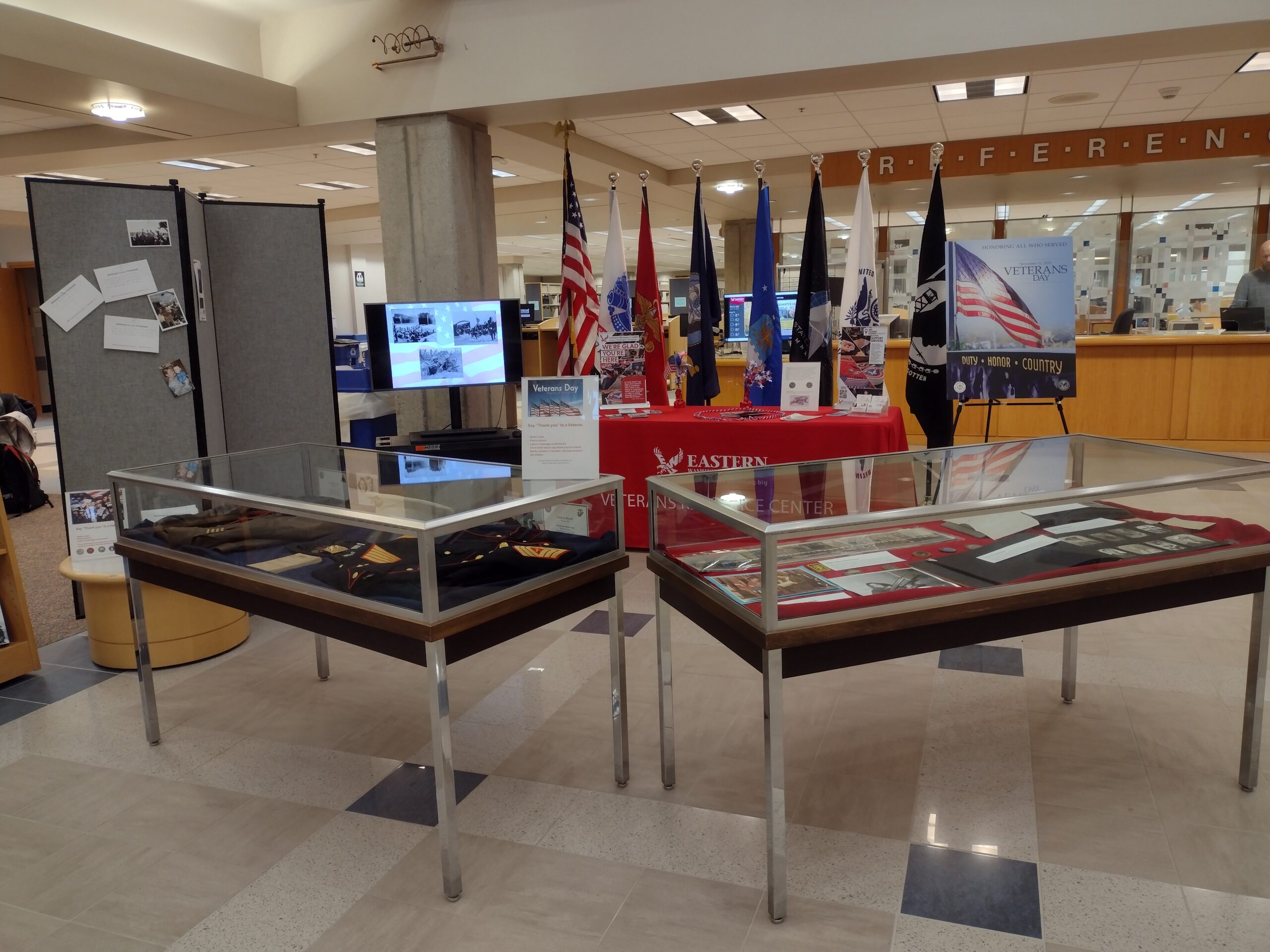 Veterans Day Display Image 2022