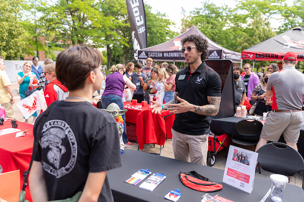 At the Resource Fair, you'll have the opportunity to connect with student groups, clubs, and departments on campus.