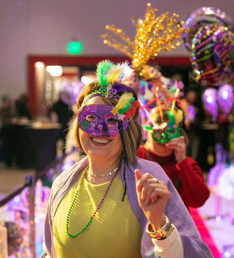 Philanthropy's Jen on the pink carpet.